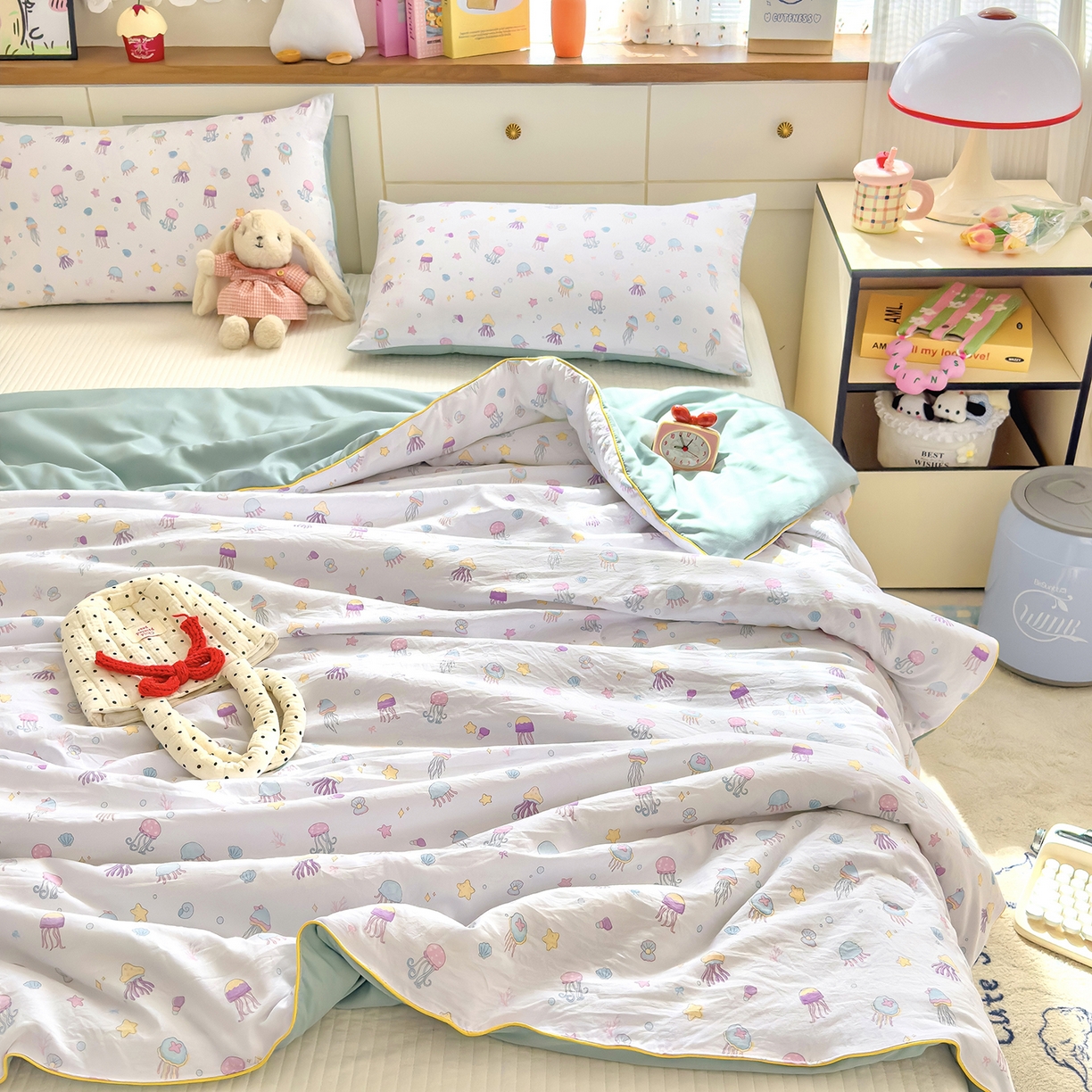 91家纺网 家纺一手货源 找家纺 铺尚美家纺 2026新款A类水洗双层纱大豆夏被子被芯 星落水母湾