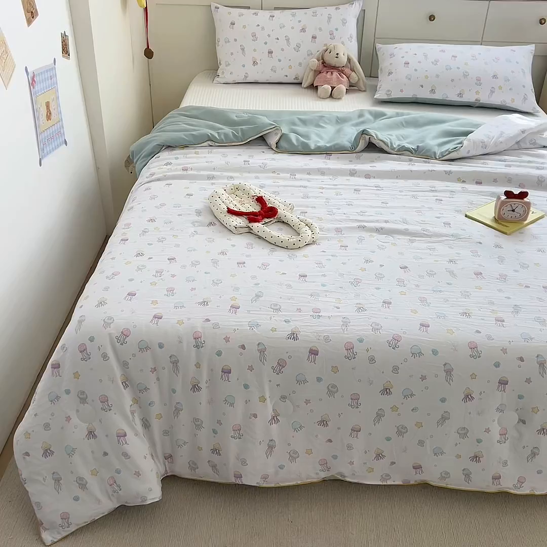 91家纺网 家纺一手货源 找家纺 铺尚美家纺 2026新款A类水洗双层纱大豆夏被子被芯 星落水母湾