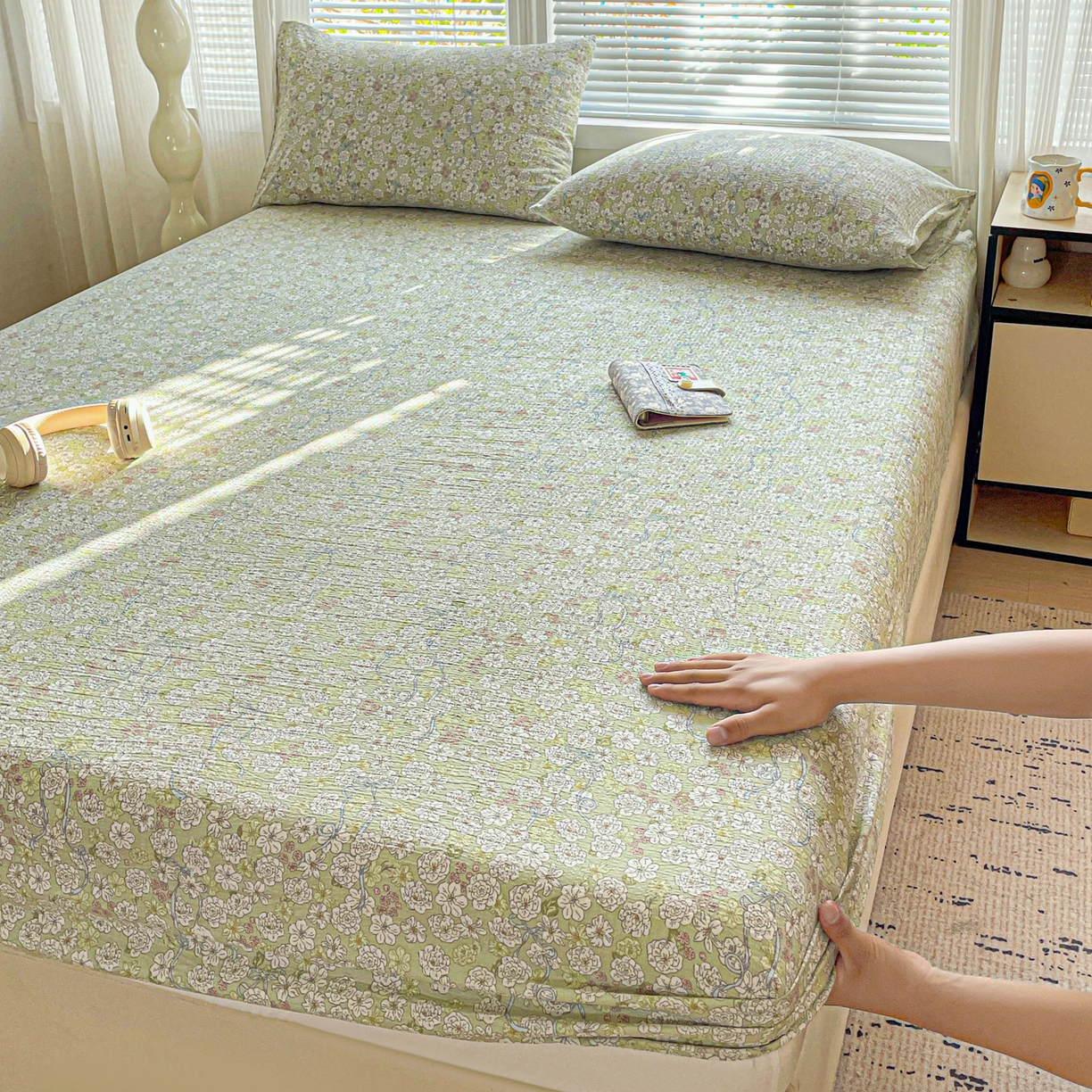 91家纺网 家纺一手货源 找家纺 优选良品 2025新款ins小清新木棉双层纱印花床笠床垫保护罩枕套三件套 繁苏