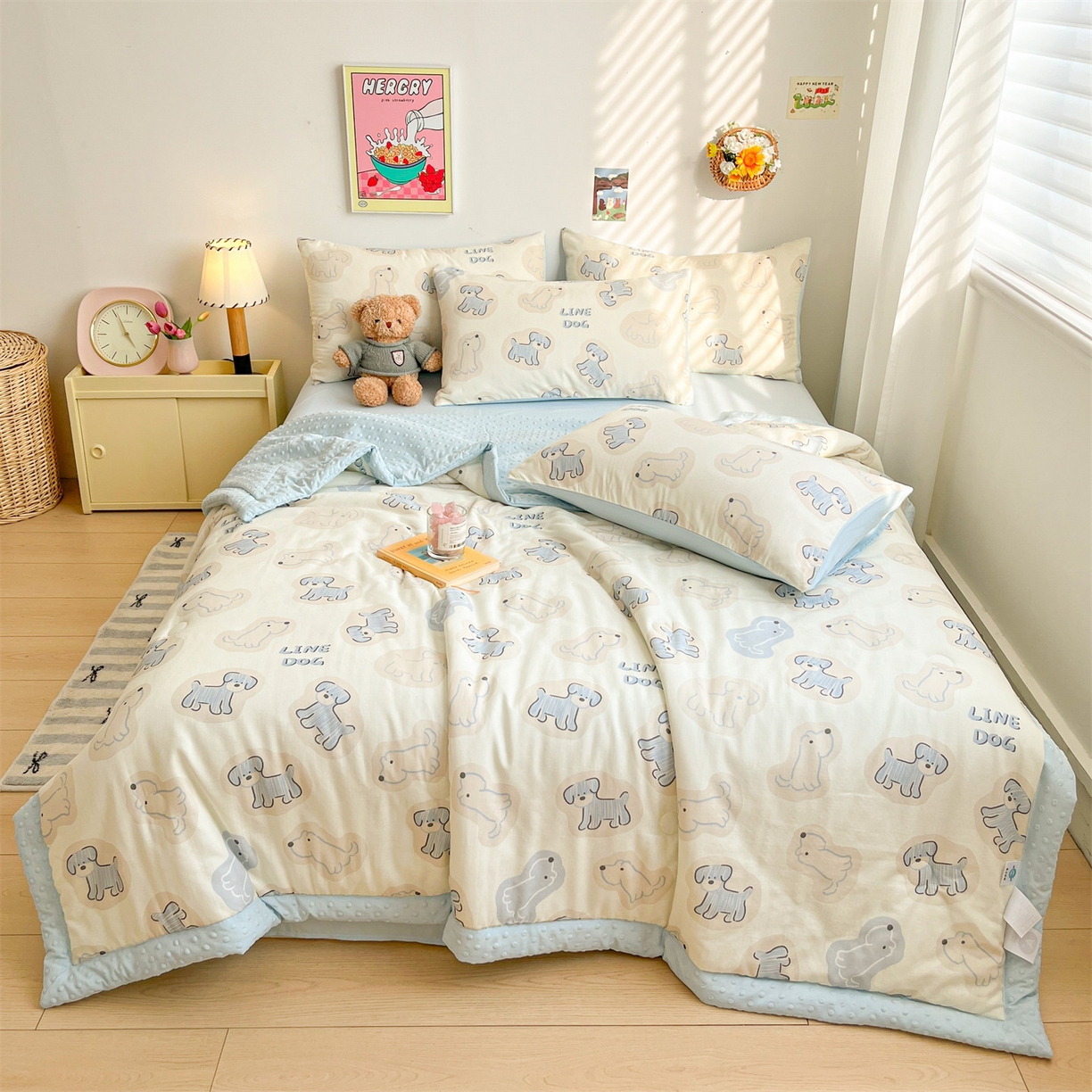 91家纺网 家纺一手货源 找家纺 盛秋家纺 2026新款A类水洗棉豆豆夏被系列二 修勾蓝+天空蓝