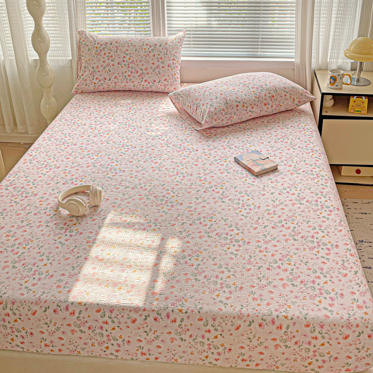 91家纺网 家纺一手货源 找家纺 优选良品 2025新款ins小清新木棉双层纱印花床笠床垫保护罩枕套三件套 素锦