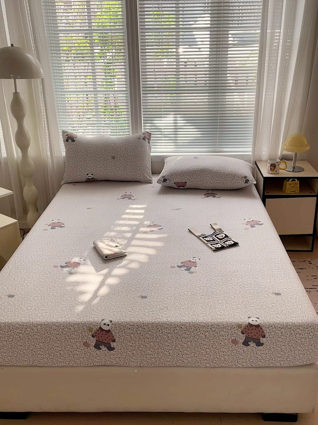 91家纺网 家纺一手货源 找家纺 优选良品 2025新款ins小清新木棉双层纱印花床笠床垫保护罩枕套三件套 复古浪漫