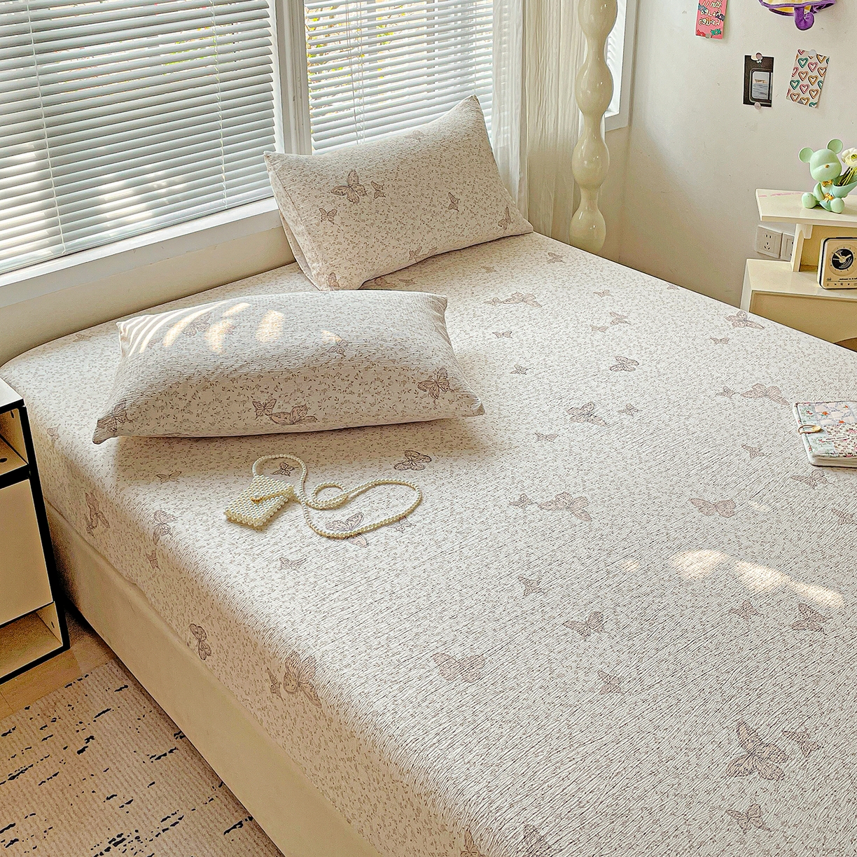 91家纺网 家纺一手货源 找家纺 优选良品 2025新款ins小清新木棉双层纱印花床笠床垫保护罩枕套三件套 蝴蝶谷