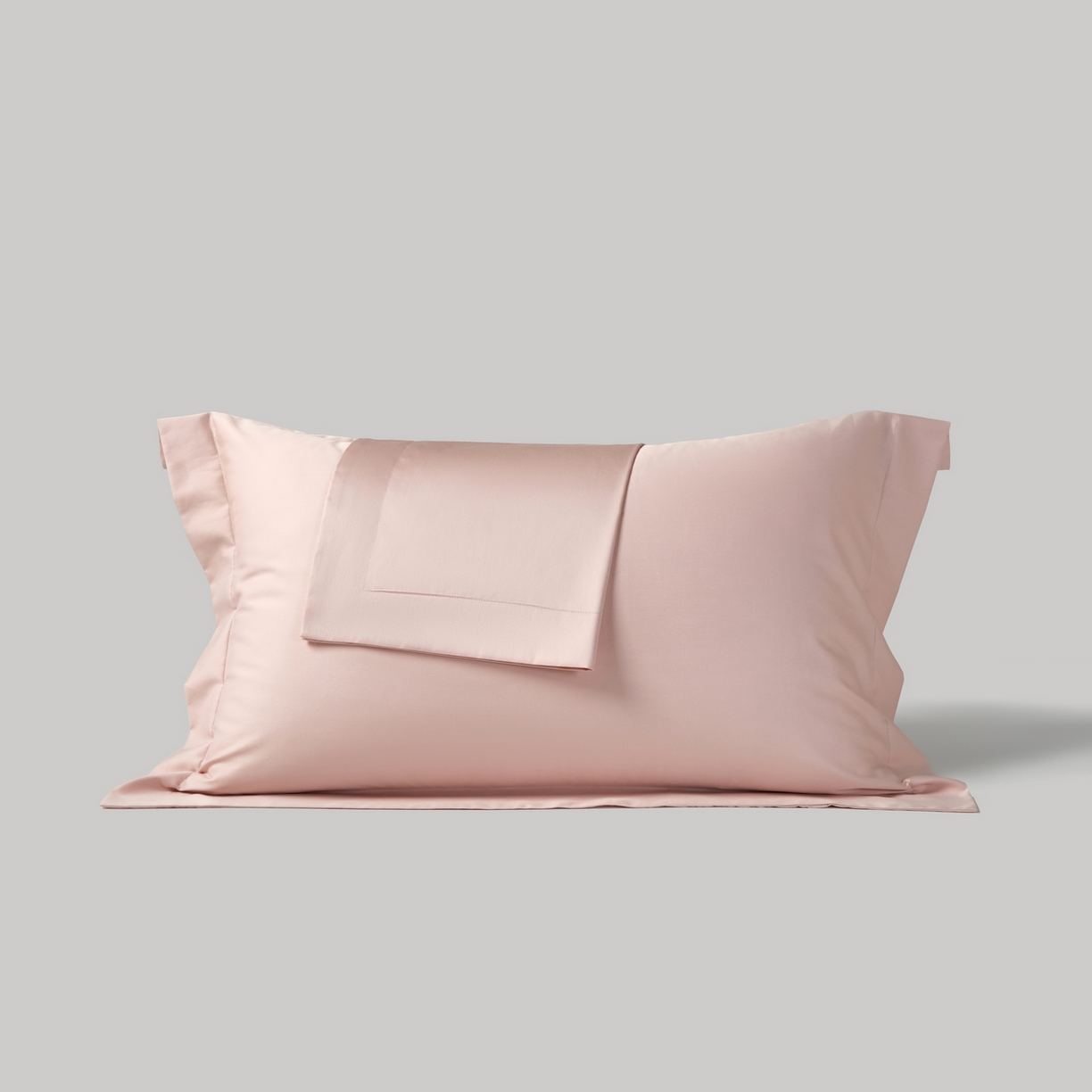 91家纺网 家纺一手货源 找家纺 （总）赫帛 2026新款60支pro加密新疆长绒棉全棉纯棉单枕套枕套单件单品枕套-棚拍