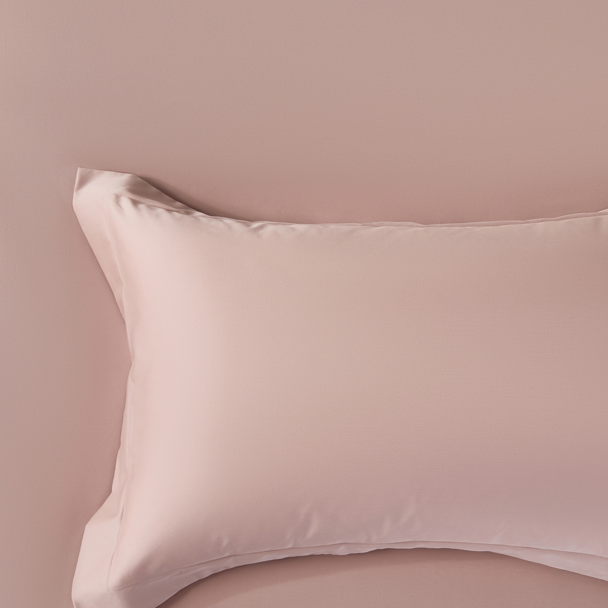 91家纺网 家纺一手货源 找家纺 赫帛 2026新款60支pro加密新疆长绒棉全棉纯棉单枕套枕套单件单品枕套-棚拍 蜜桃粉