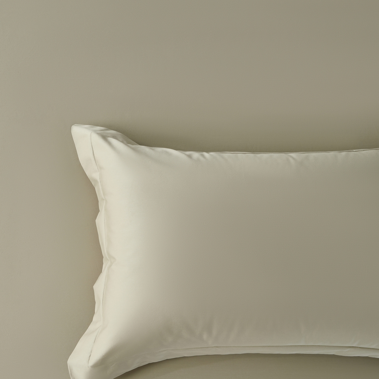 91家纺网 家纺一手货源 找家纺 赫帛 2026新款60支pro加密新疆长绒棉全棉纯棉单枕套枕套单件单品枕套-棚拍 嫩芽绿