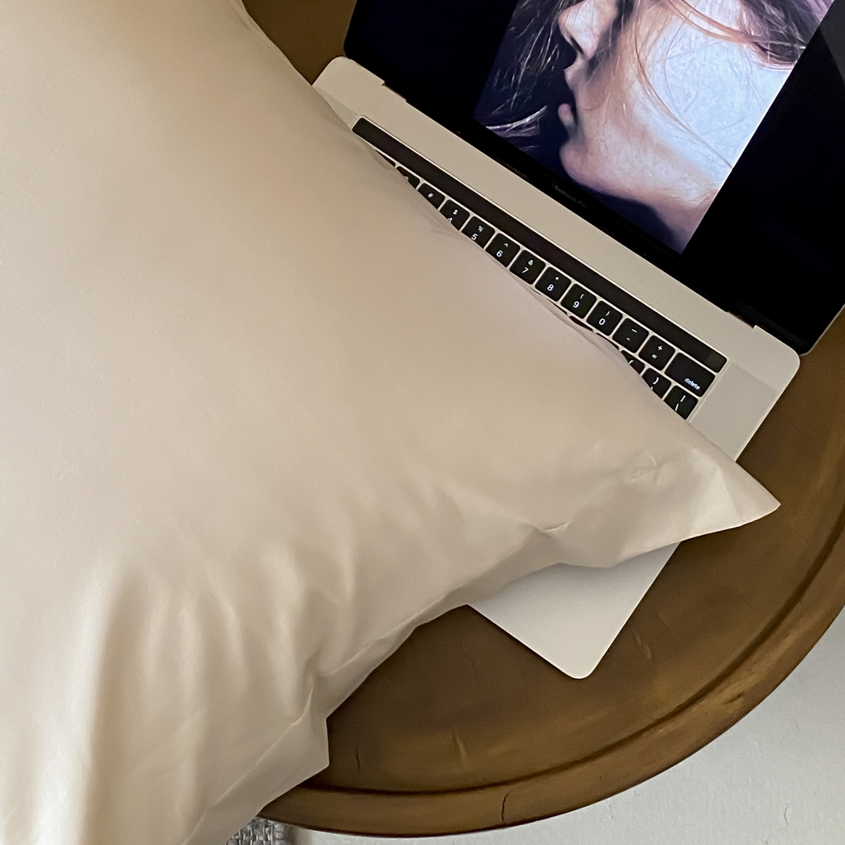 91家纺网 家纺一手货源 找家纺 赫帛 2026新款60支pro加密新疆长绒棉全棉纯棉四件套-实拍 浅玉色