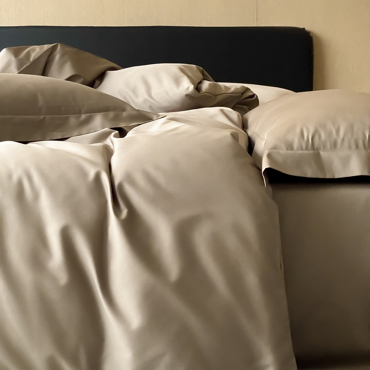 91家纺网 家纺一手货源 找家纺 赫帛 2026新款60支pro加密新疆长绒棉全棉纯棉四件套-实拍 沙土棕