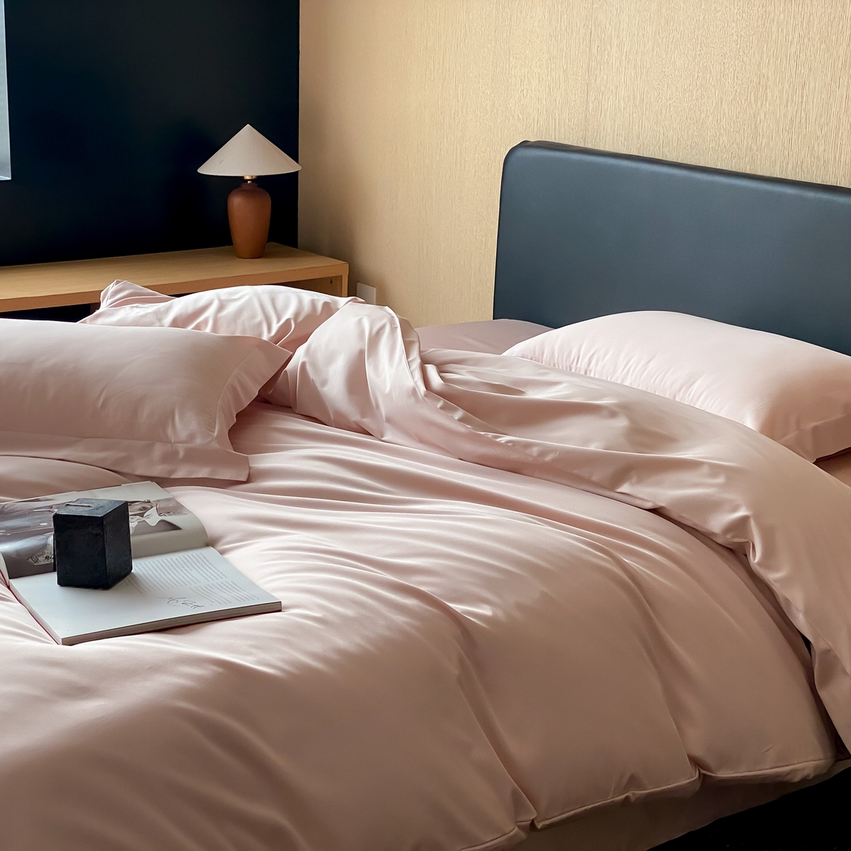 91家纺网 家纺一手货源 找家纺 赫帛 2026新款60支pro加密新疆长绒棉全棉纯棉四件套-实拍 蜜桃粉