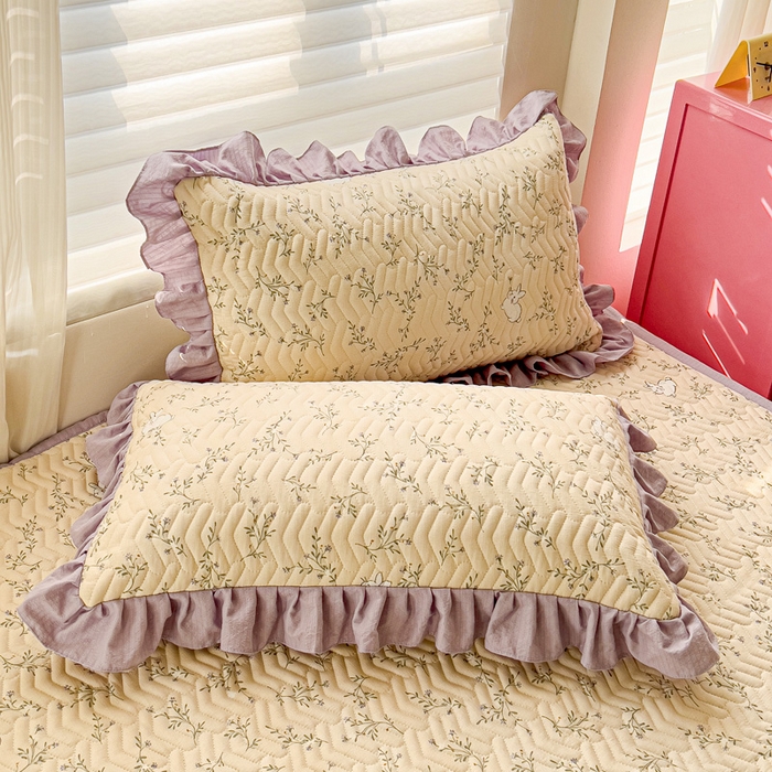 91家纺网 家纺一手货源 找家纺 纽缦家纺 2026春夏新款云感提花双层纱夹棉床垫 森田野园