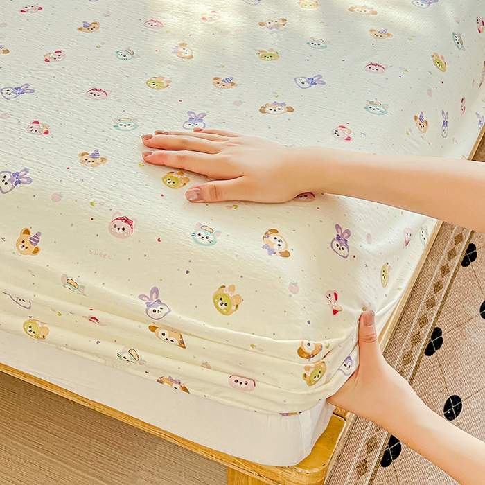 91家纺网 家纺一手货源 找家纺 优选良品 2025新款ins小清新木棉双层纱印花床笠床垫保护罩枕套三件套 宠溺