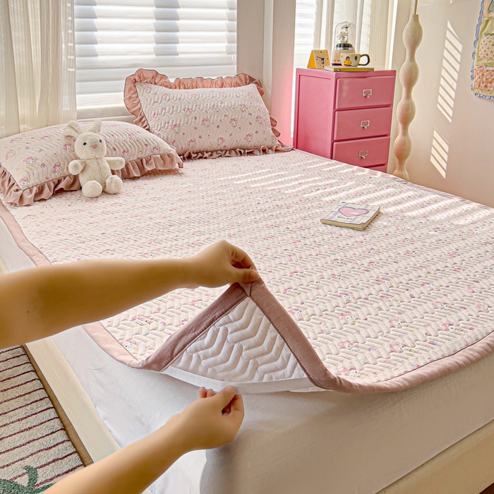 纽缦家纺 2026春夏新款云感提花双层纱夹棉床垫 小鸥鸥