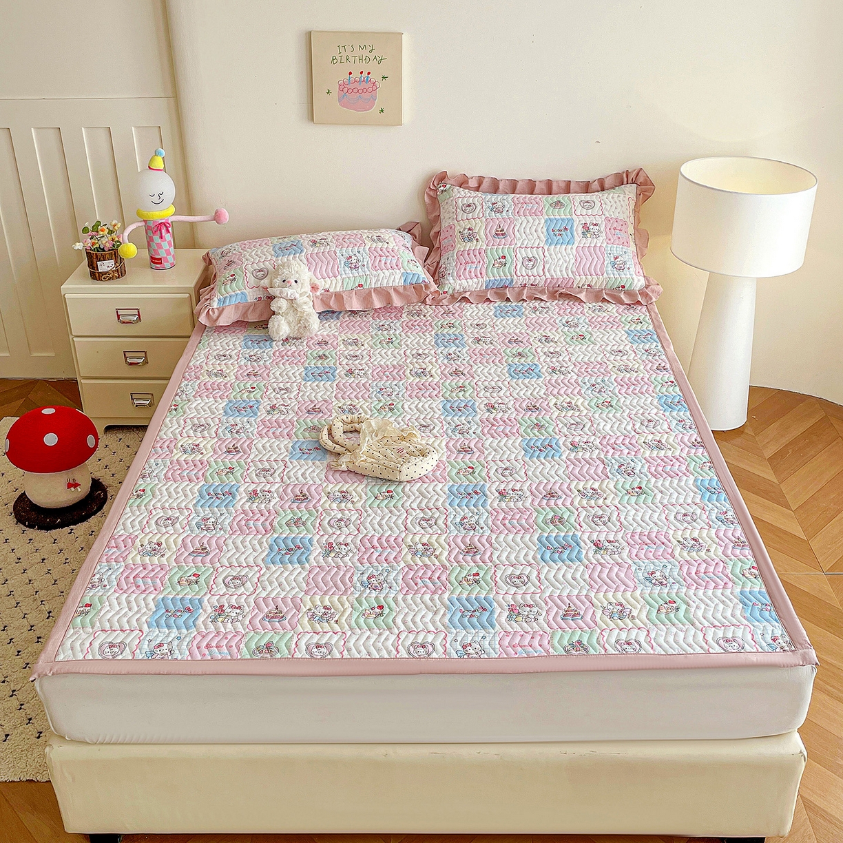 91家纺网 家纺一手货源 找家纺 纽缦家纺 2026春夏新款云感提花双层纱夹棉床垫 蛋糕派