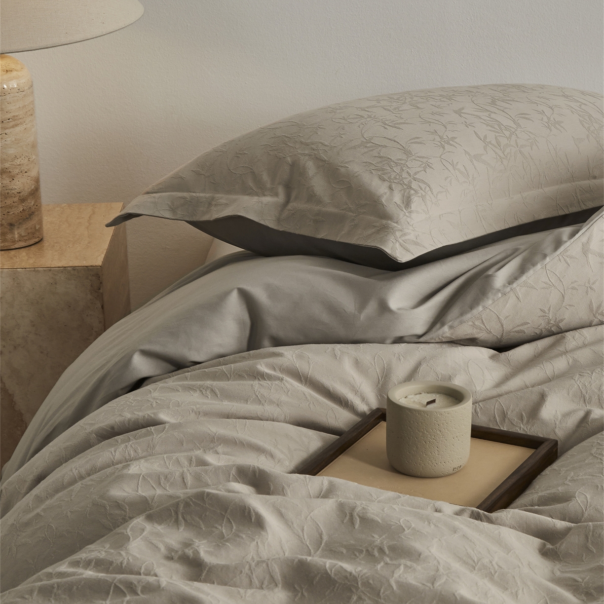 91家纺网 家纺一手货源 找家纺 顾家家居 2026新款AB面全棉厚织提花四件套 森蔓-古茶