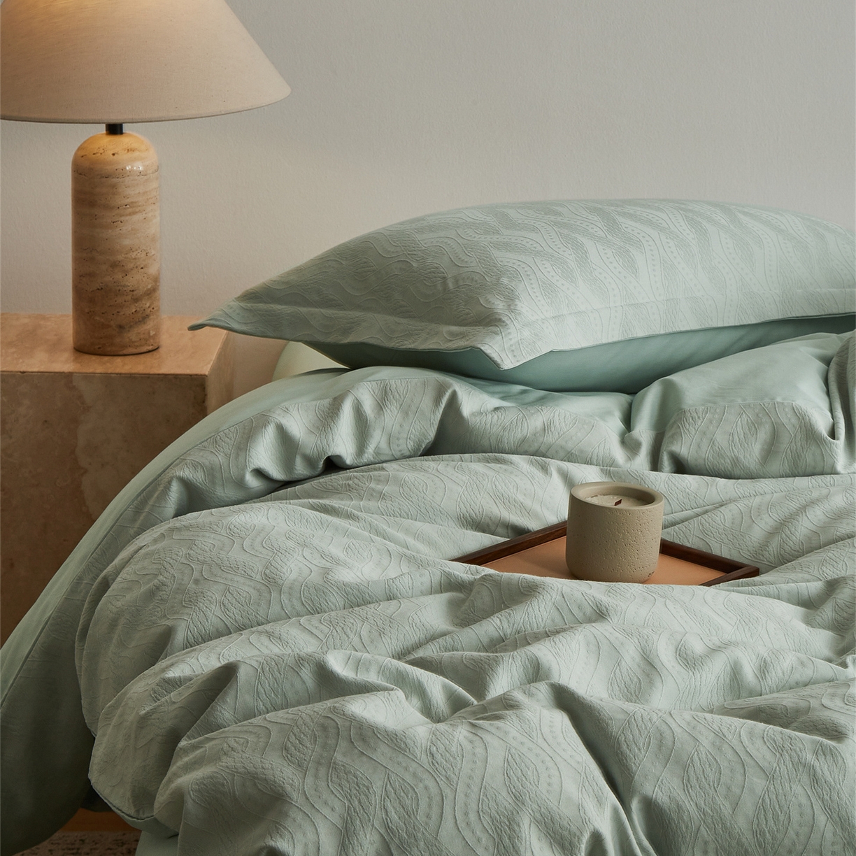 91家纺网 家纺一手货源 找家纺 顾家家居 2026新款AB面全棉厚织提花四件套 素简-明绿