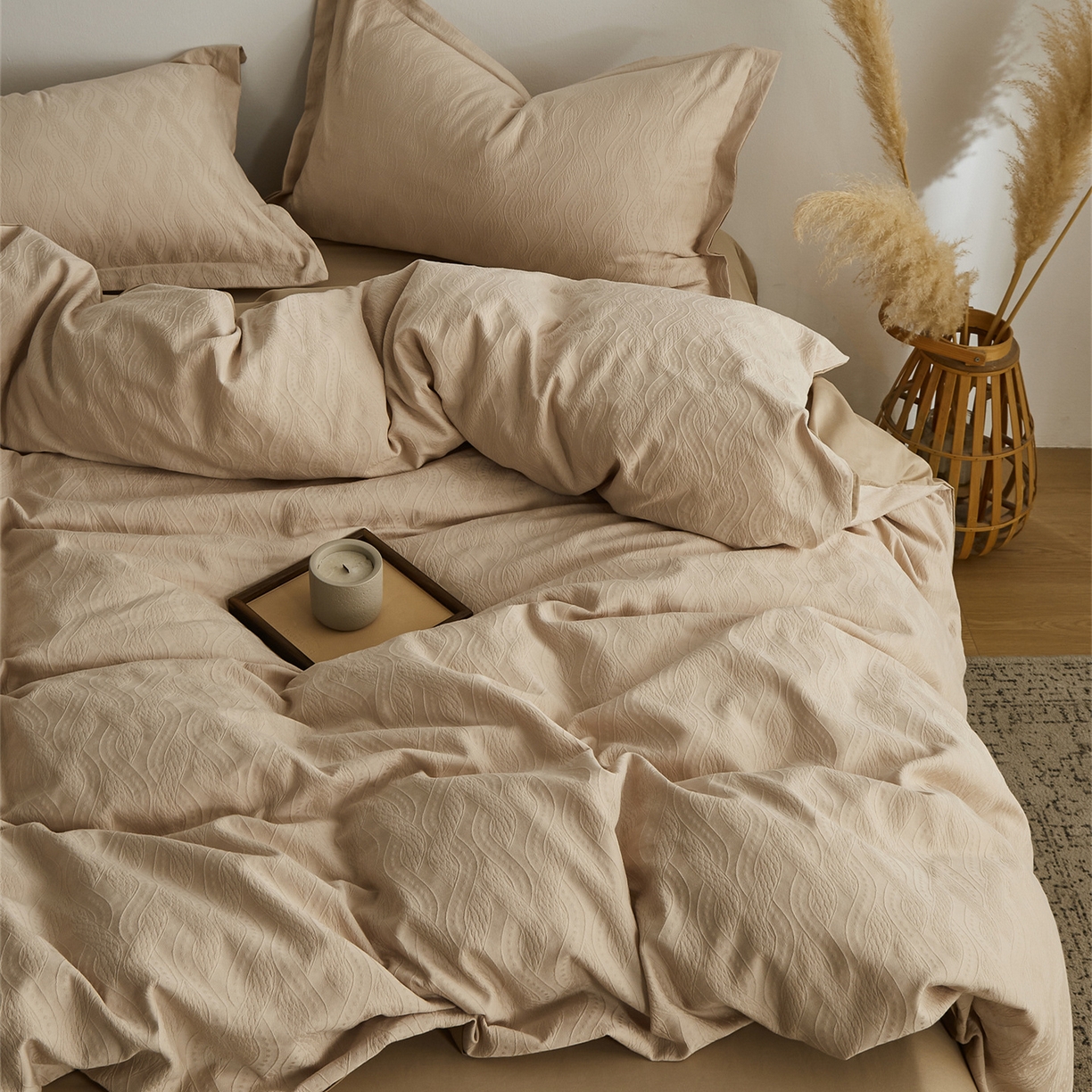 91家纺网 家纺一手货源 找家纺 顾家家居 2026新款AB面全棉厚织提花四件套 素简-芸黄