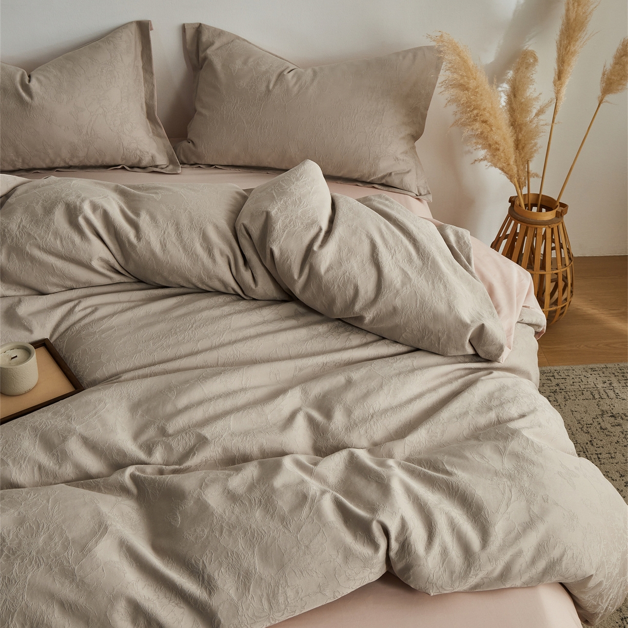 91家纺网 家纺一手货源 找家纺 顾家家居 2026新款AB面全棉厚织提花四件套 寻岚-古茶