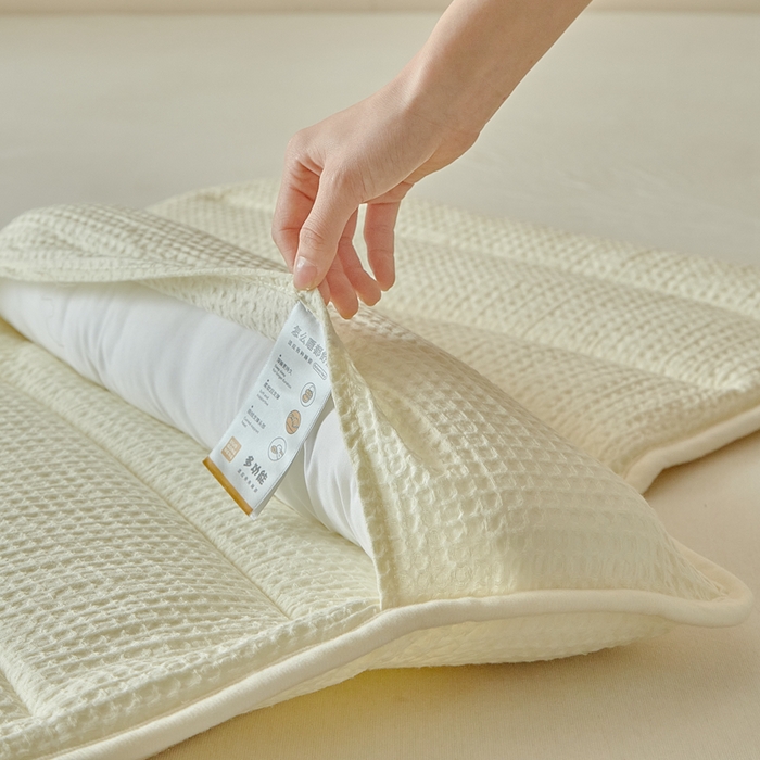 91家纺网 家纺一手货源 找家纺 梵希良品家纺 2026新款毛巾枕头枕芯护颈椎助睡眠反弓便携折叠高低度可调节牵引圆柱睡觉专用 米白-PE软管款