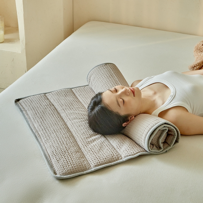 91家纺网 家纺一手货源 找家纺 梵希良品家纺 2026新款毛巾枕头枕芯护颈椎助睡眠反弓便携折叠高低度可调节牵引圆柱睡觉专用 浅灰-纤维款