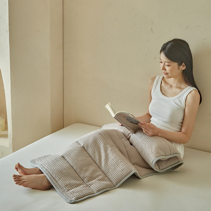 91家纺网 家纺一手货源 找家纺 梵希良品家纺 2026新款毛巾枕头枕芯护颈椎助睡眠反弓便携折叠高低度可调节牵引圆柱睡觉专用 浅灰-纤维款