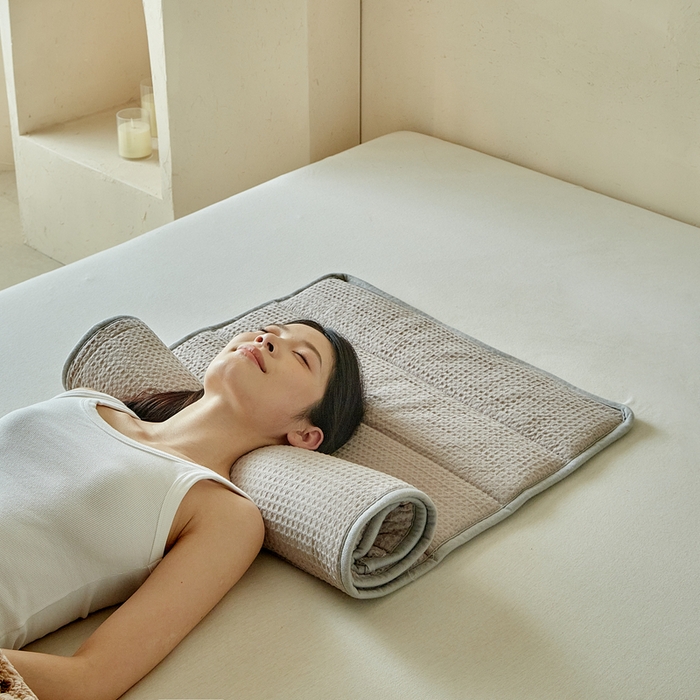 91家纺网 家纺一手货源 找家纺 梵希良品家纺 2026新款毛巾枕头枕芯护颈椎助睡眠反弓便携折叠高低度可调节牵引圆柱睡觉专用 浅灰-纤维款