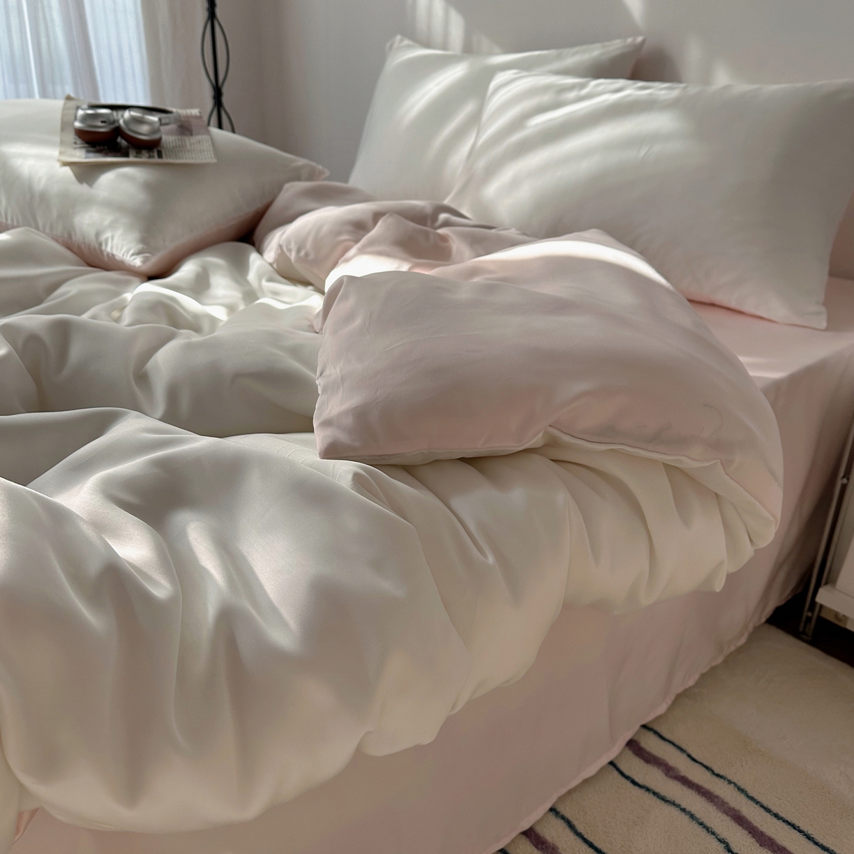 91家纺网 家纺一手货源 找家纺 （总）悦织湾家纺 2026新款亲肤舒适冰丝四件套夏秋季凉爽透气纯色双拼床上用品学生宿舍单双人三四件套