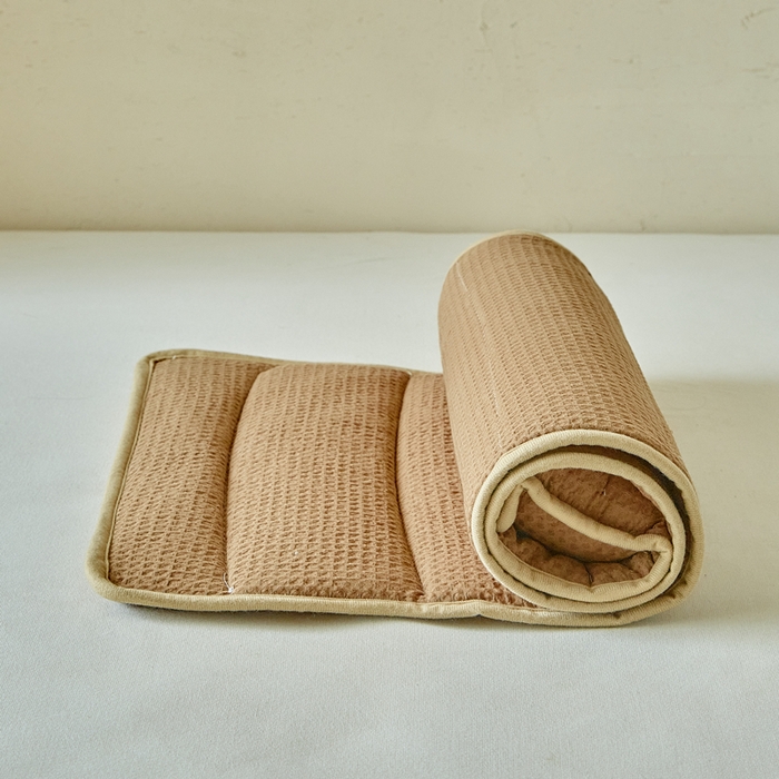 91家纺网 家纺一手货源 找家纺 梵希良品家纺 2026新款毛巾枕头枕芯护颈椎助睡眠反弓便携折叠高低度可调节牵引圆柱睡觉专用 浅咖-荞麦款