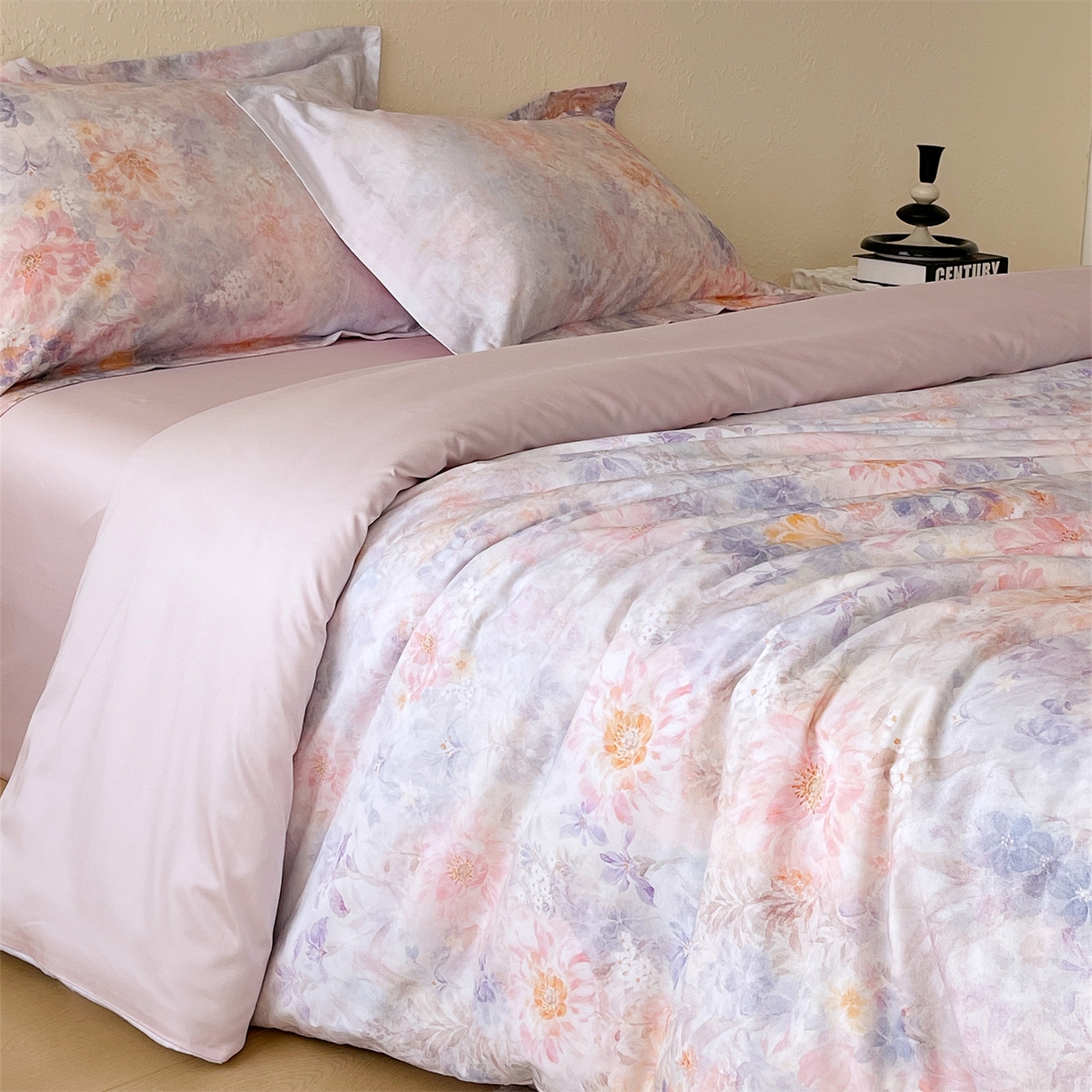 91家纺网 家纺一手货源 找家纺 鼎飞家纺 2026新款100S长绒棉数码印花四件套-春日序 春日序-紫