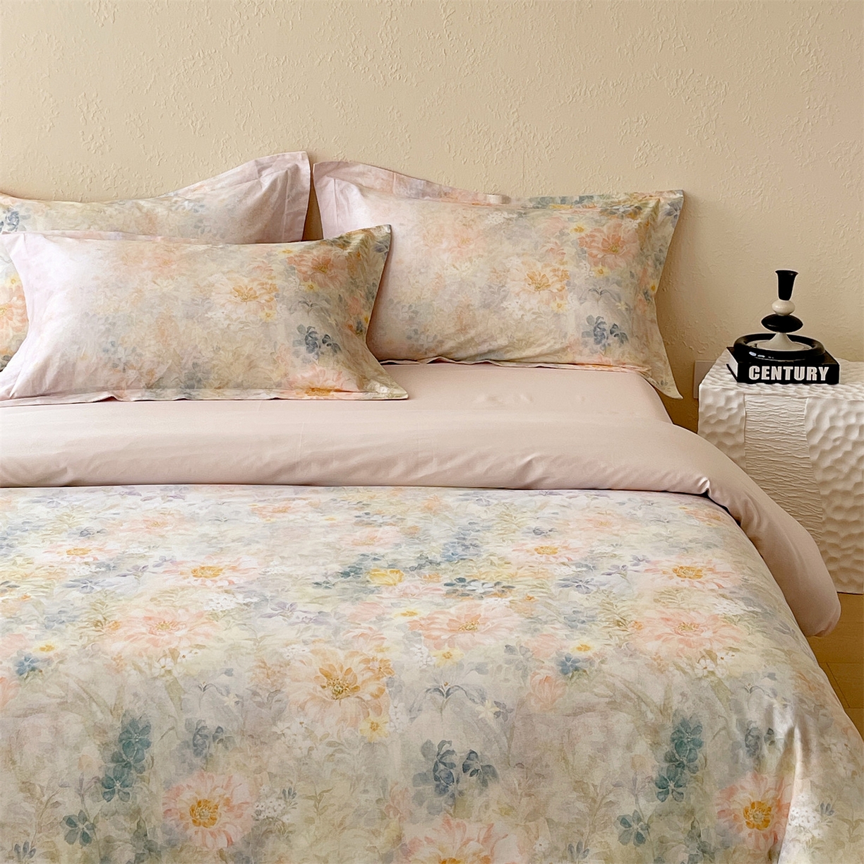 91家纺网 家纺一手货源 找家纺 鼎飞家纺 2026新款100S长绒棉数码印花四件套-春日序 春日序-粉