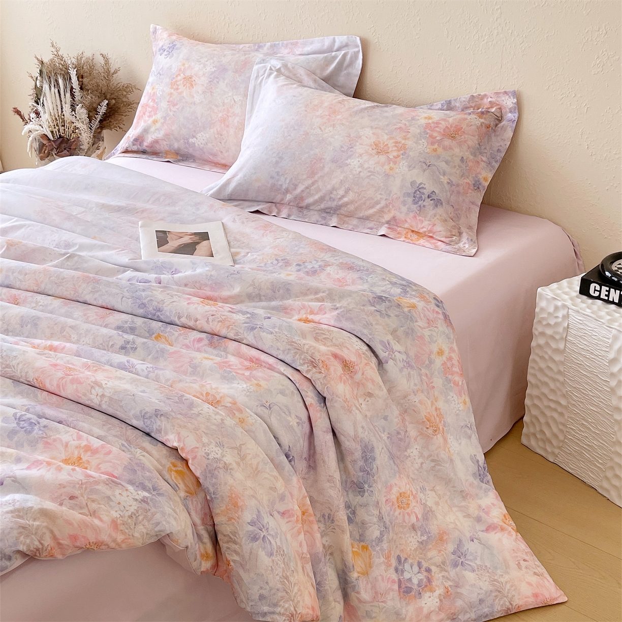 91家纺网 家纺一手货源 找家纺 鼎飞家纺 2026新款100S长绒棉数码印花四件套-春日序 春日序-紫