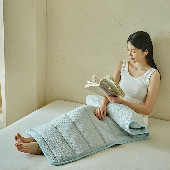 91家纺网 家纺一手货源 找家纺 梵希良品家纺 2026新款毛巾枕头枕芯护颈椎助睡眠反弓便携折叠高低度可调节牵引圆柱睡觉专用 浅蓝-荞麦款