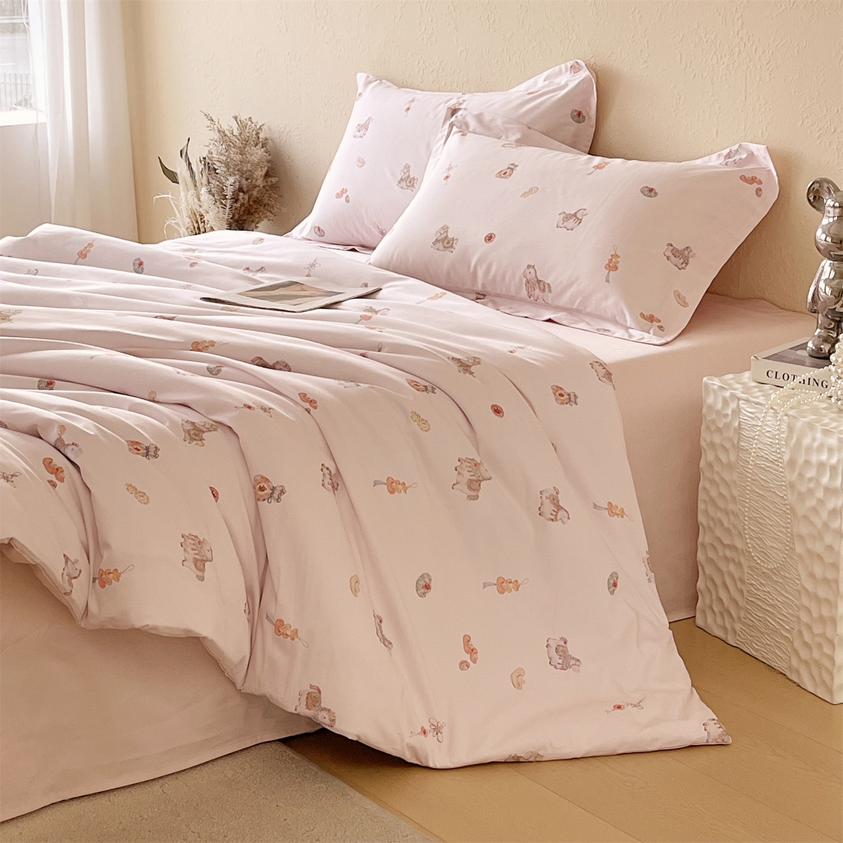 91家纺网 家纺一手货源 找家纺 鼎飞家纺 2026新款100S长绒棉数码印花四件套-马承金福 马承金福-玉粉