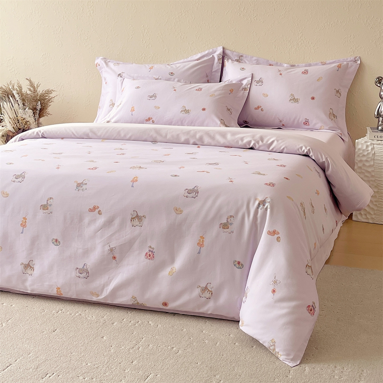 91家纺网 家纺一手货源 找家纺 鼎飞家纺 2026新款100S长绒棉数码印花四件套-马承金福 马承金福-紫粉