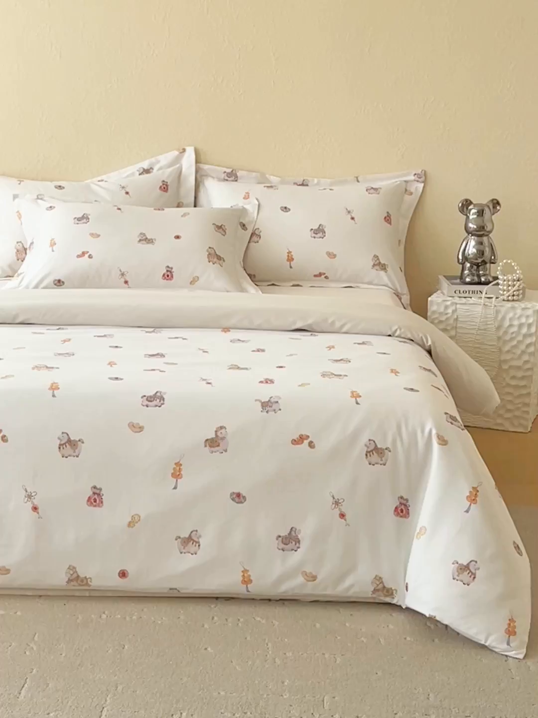 91家纺网 家纺一手货源 找家纺 鼎飞家纺 2026新款100S长绒棉数码印花四件套-马承金福 马承金福-玉白