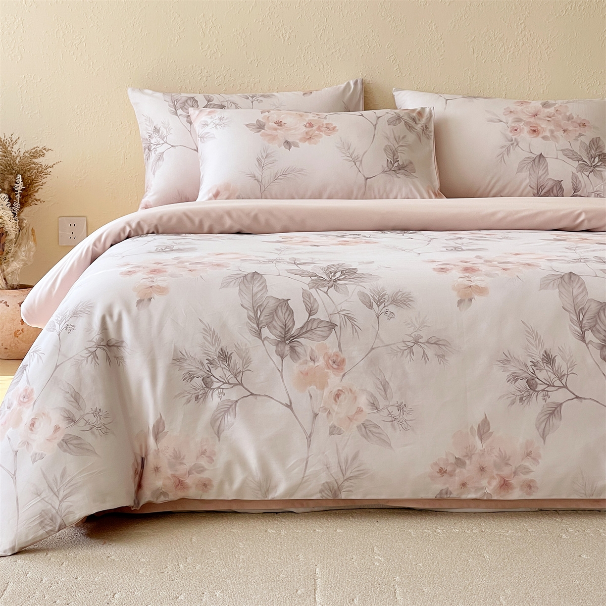 91家纺网 家纺一手货源 找家纺 （总）鼎飞家纺 2026新款100S长绒棉数码印花四件套-紫雾花语