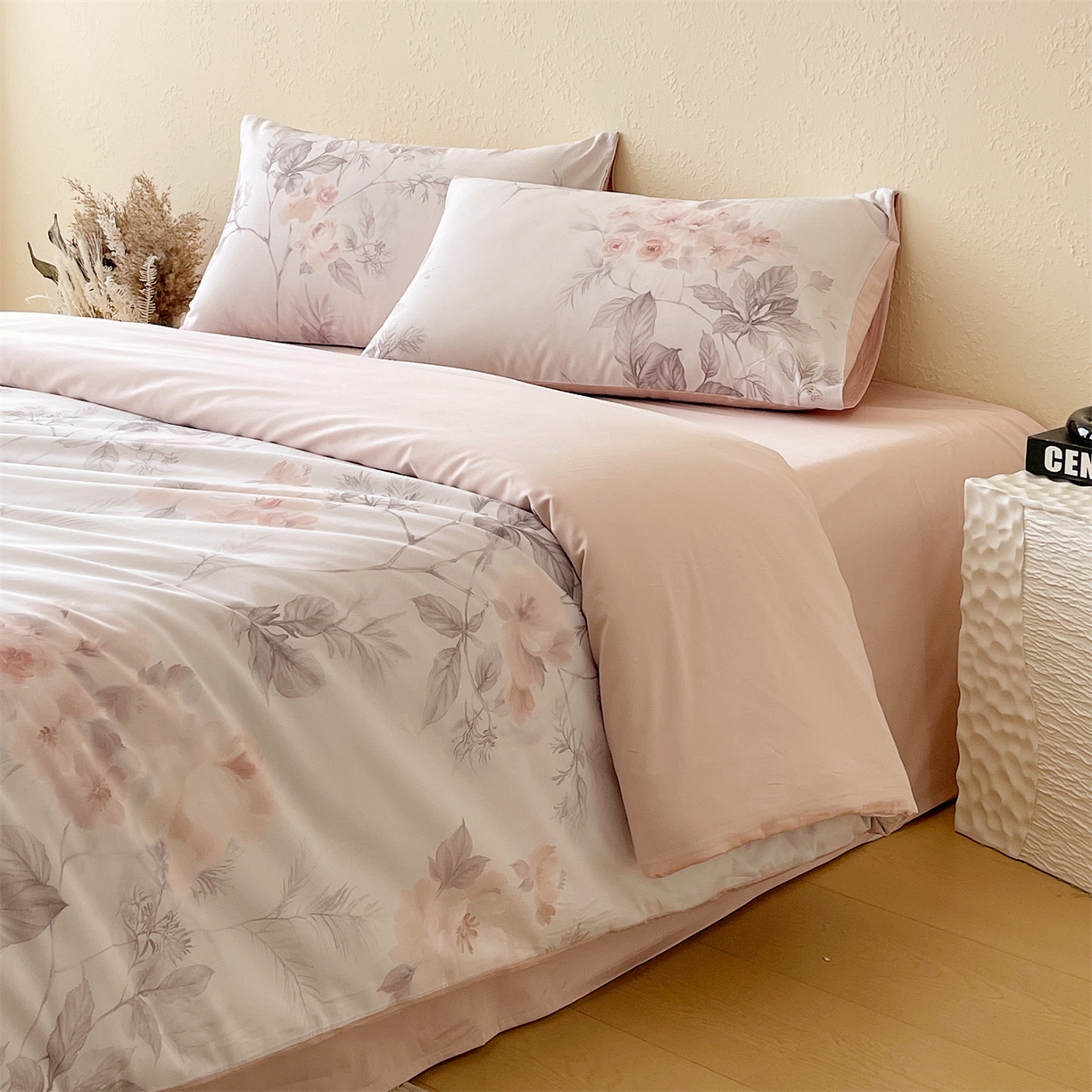 91家纺网 家纺一手货源 找家纺 （总）鼎飞家纺 2026新款100S长绒棉数码印花四件套-紫雾花语