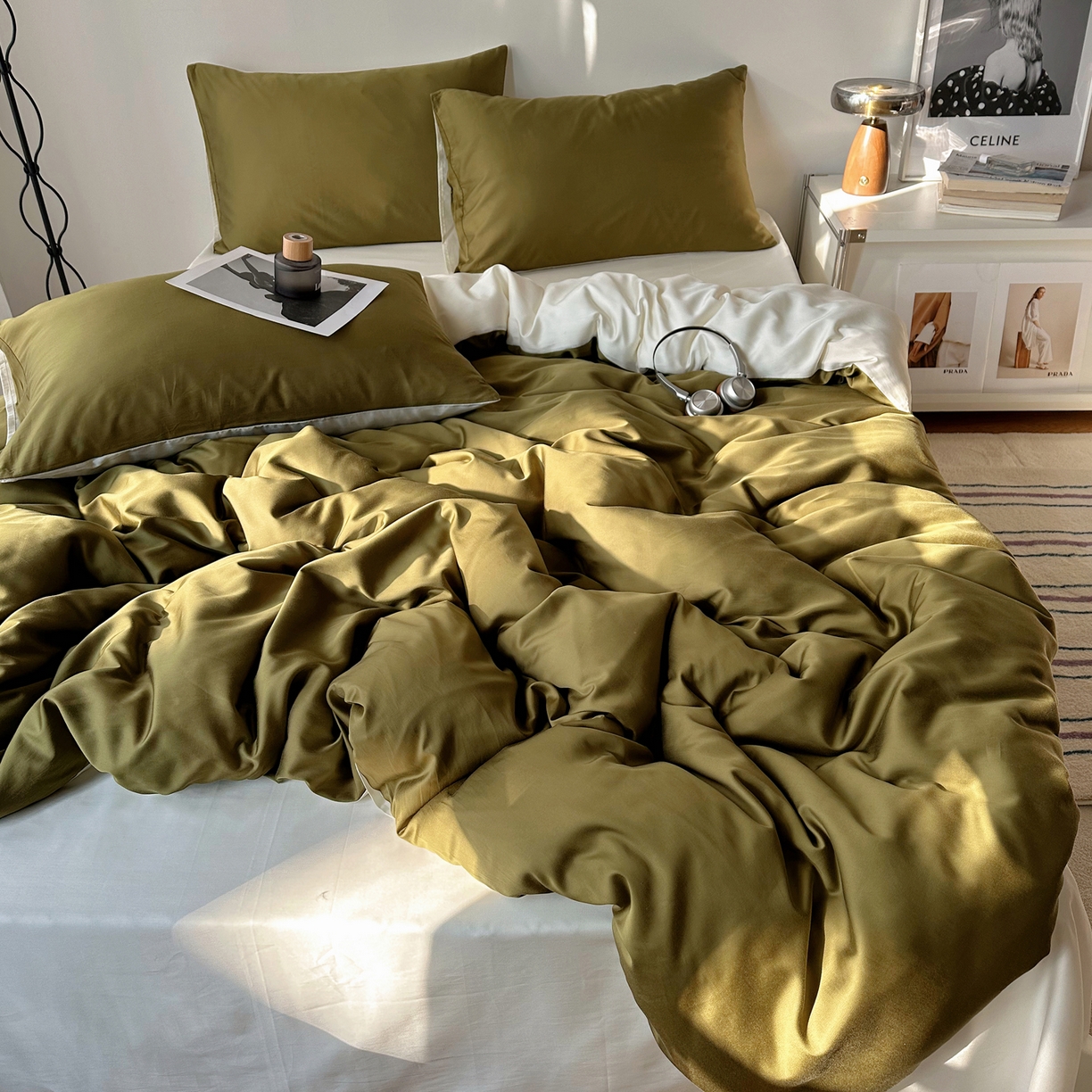 91家纺网 家纺一手货源 找家纺 悦织湾家纺 2026新款亲肤舒适冰丝四件套夏秋季凉爽透气纯色双拼床上用品学生宿舍单双人三四件套 橄榄绿+米白