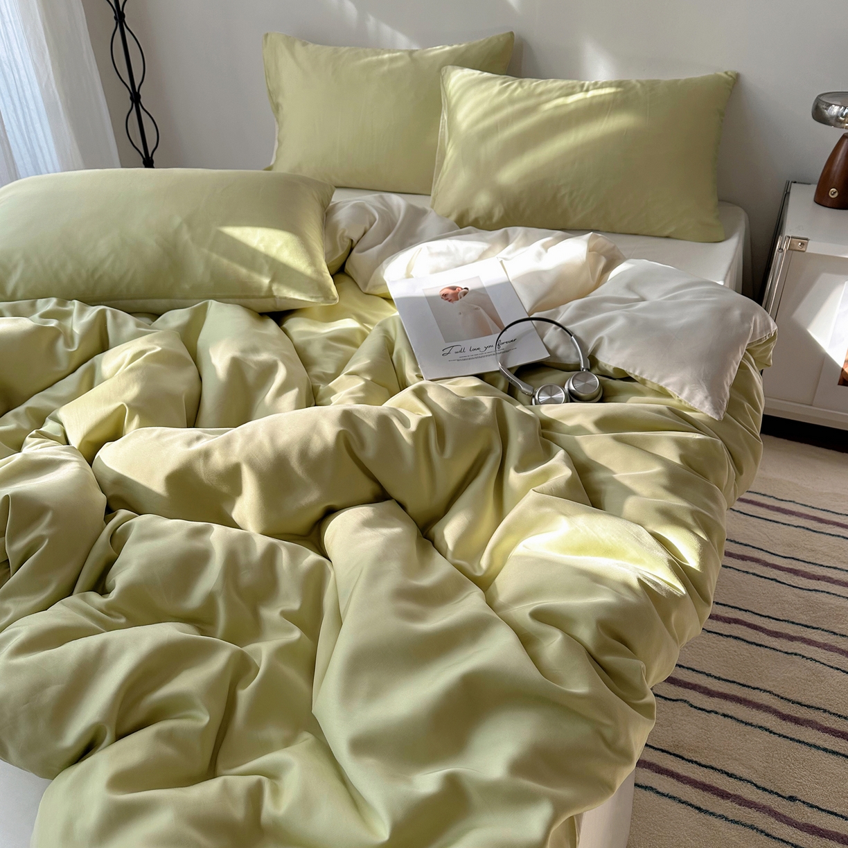 91家纺网 家纺一手货源 找家纺 悦织湾家纺 2026新款亲肤舒适冰丝四件套夏秋季凉爽透气纯色双拼床上用品学生宿舍单双人三四件套 果绿芝士