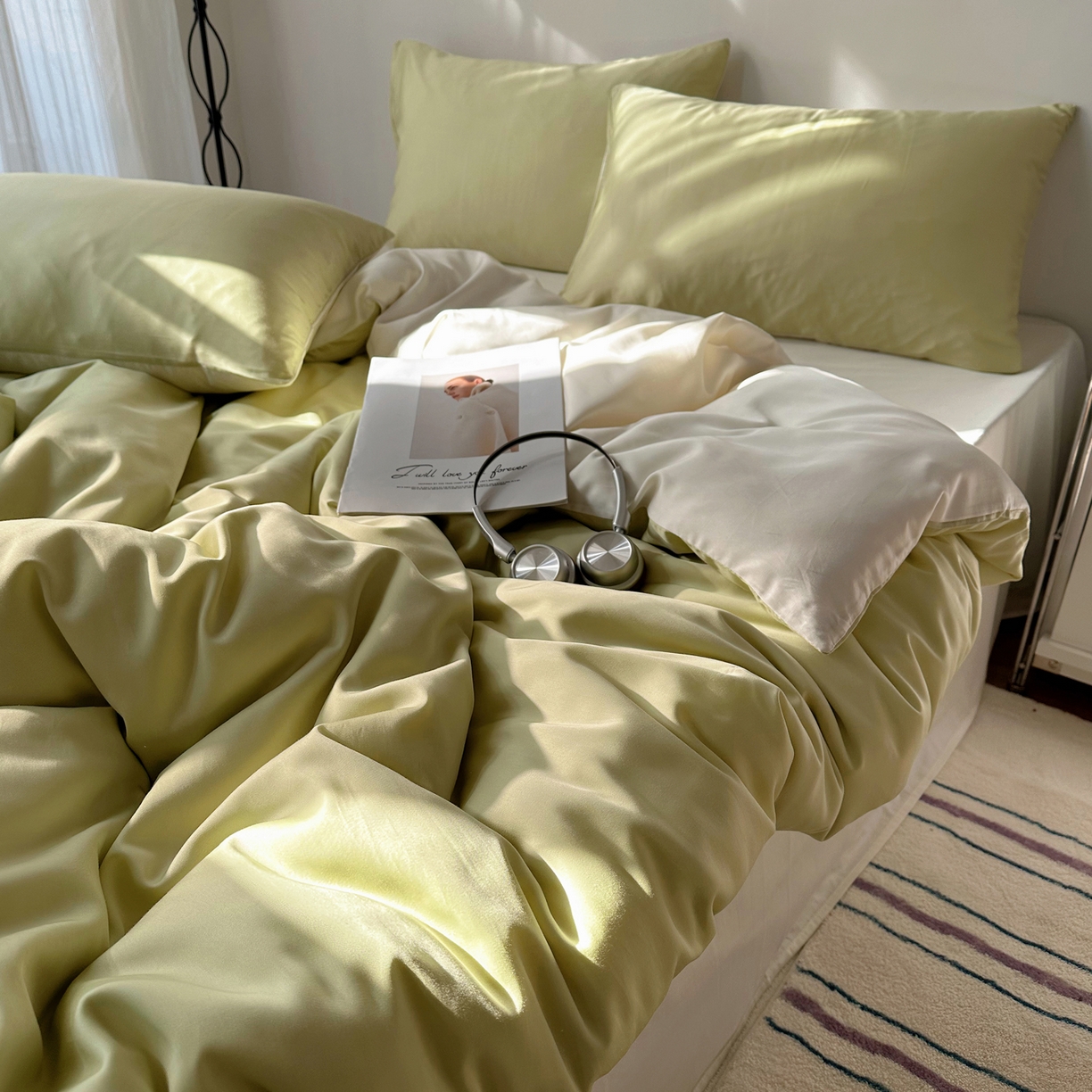 91家纺网 家纺一手货源 找家纺 悦织湾家纺 2026新款亲肤舒适冰丝四件套夏秋季凉爽透气纯色双拼床上用品学生宿舍单双人三四件套 果绿芝士