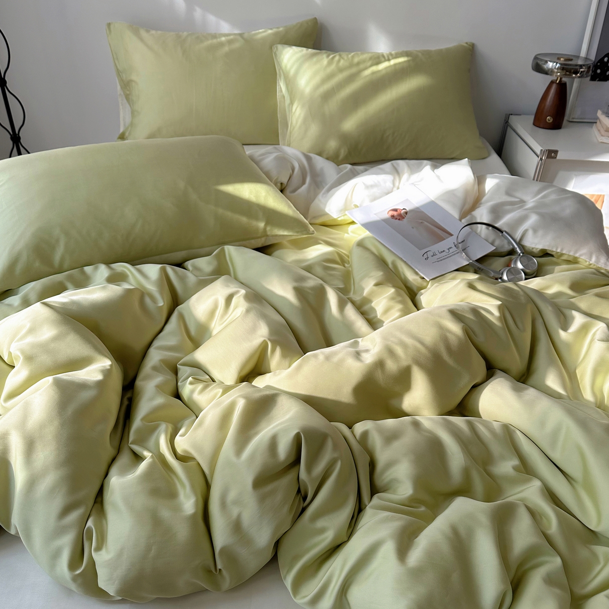 91家纺网 家纺一手货源 找家纺 悦织湾家纺 2026新款亲肤舒适冰丝四件套夏秋季凉爽透气纯色双拼床上用品学生宿舍单双人三四件套 果绿芝士