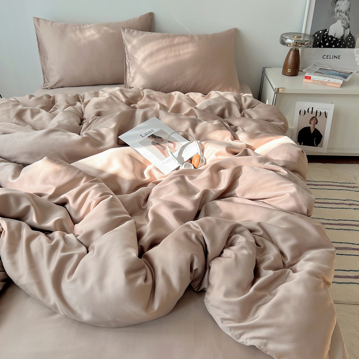 91家纺网 家纺一手货源 找家纺 悦织湾家纺 2026新款亲肤舒适冰丝四件套夏秋季凉爽透气纯色双拼床上用品学生宿舍单双人三四件套 可可咖调