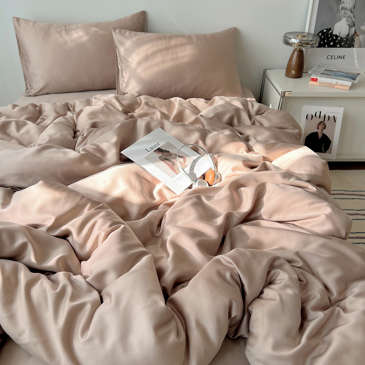 91家纺网 家纺一手货源 找家纺 悦织湾家纺 2026新款亲肤舒适冰丝四件套夏秋季凉爽透气纯色双拼床上用品学生宿舍单双人三四件套 可可咖调