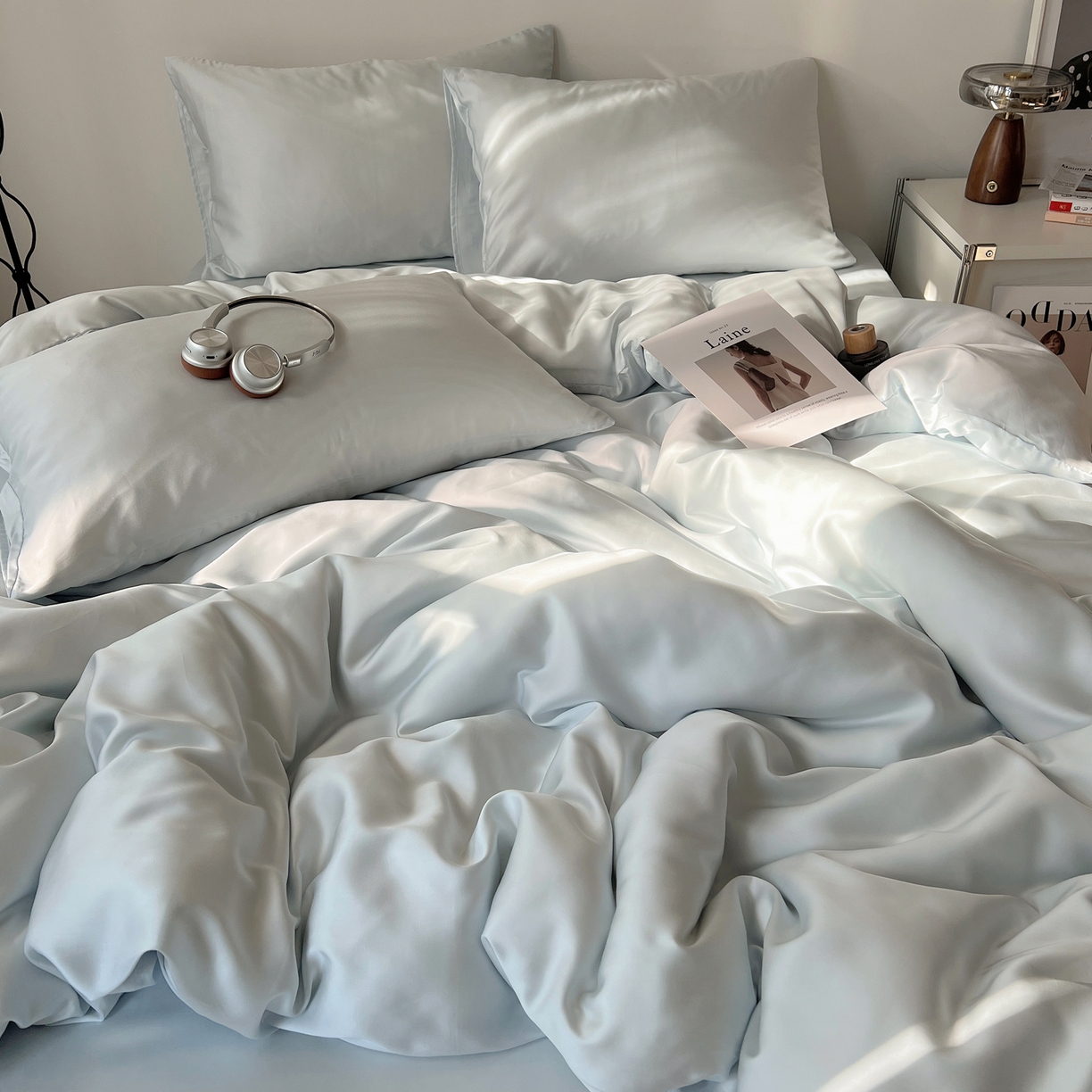 91家纺网 家纺一手货源 找家纺 悦织湾家纺 2026新款亲肤舒适冰丝四件套夏秋季凉爽透气纯色双拼床上用品学生宿舍单双人三四件套 可可蓝调