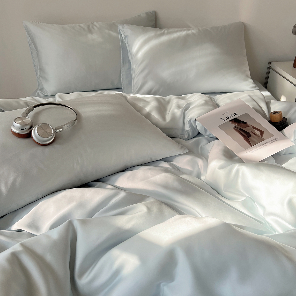 91家纺网 家纺一手货源 找家纺 悦织湾家纺 2026新款亲肤舒适冰丝四件套夏秋季凉爽透气纯色双拼床上用品学生宿舍单双人三四件套 可可蓝调