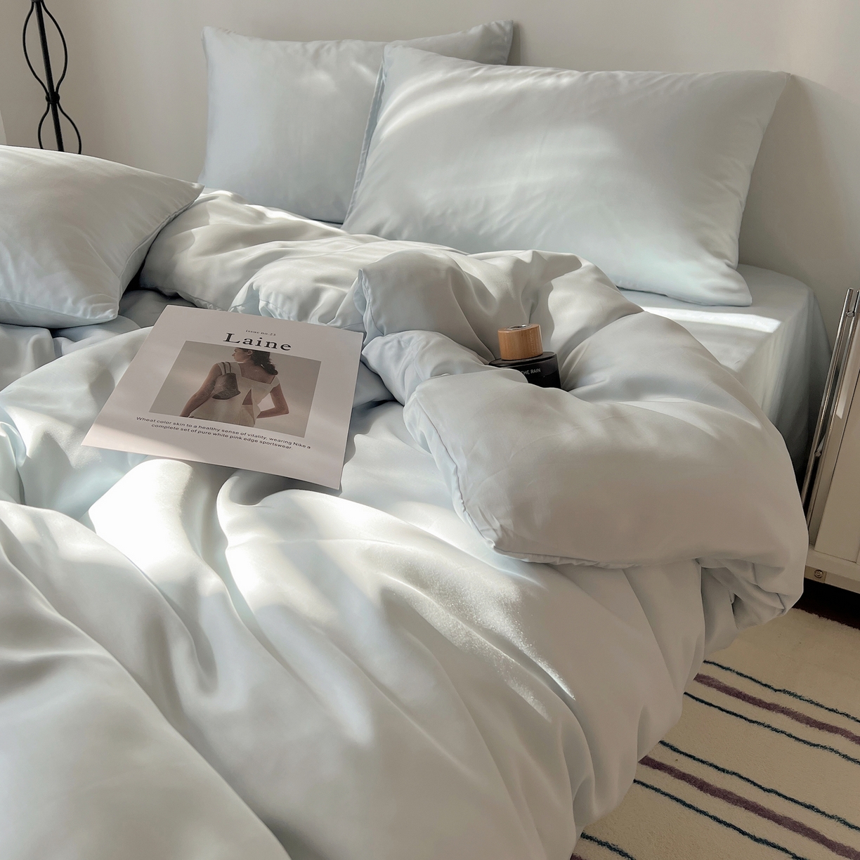 91家纺网 家纺一手货源 找家纺 悦织湾家纺 2026新款亲肤舒适冰丝四件套夏秋季凉爽透气纯色双拼床上用品学生宿舍单双人三四件套 可可蓝调