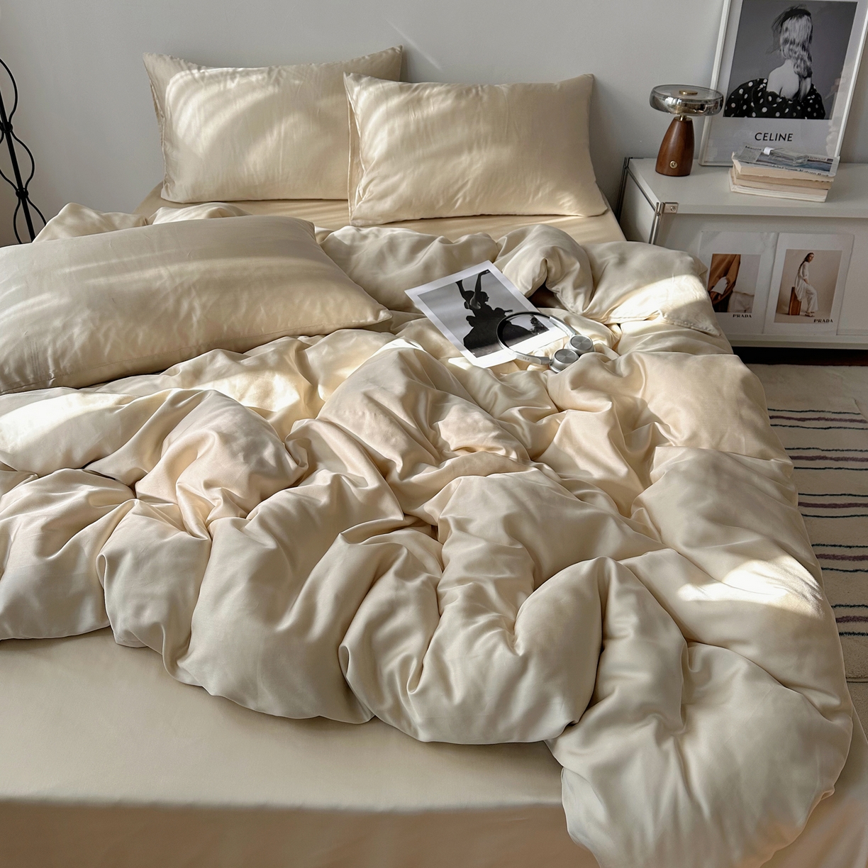 91家纺网 家纺一手货源 找家纺 悦织湾家纺 2026新款亲肤舒适冰丝四件套夏秋季凉爽透气纯色双拼床上用品学生宿舍单双人三四件套 可可香槟