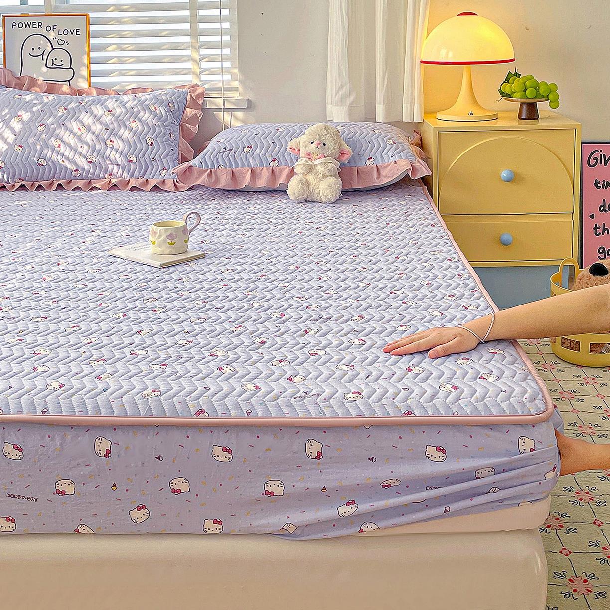 91家纺网 家纺一手货源 找家纺 （总）纽缦家纺 2026春夏新款云朵提花双层纱夹棉绗缝单床笠 床笠单件