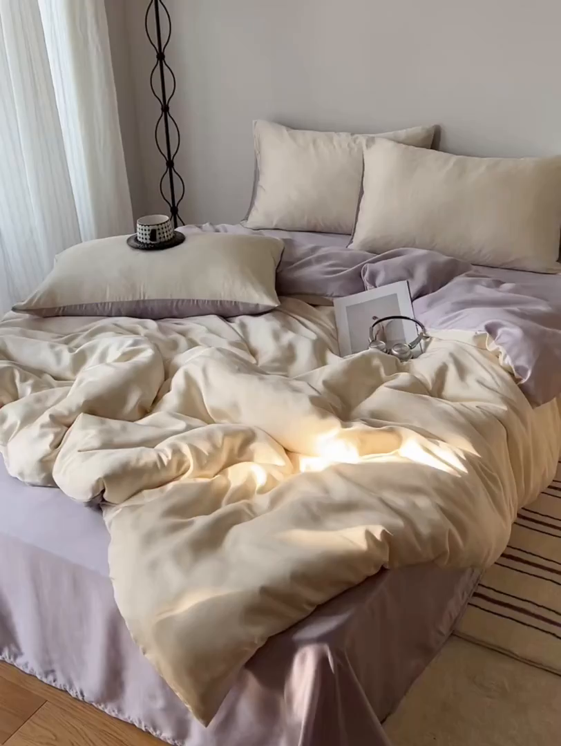 91家纺网 家纺一手货源 找家纺 悦织湾家纺 2026新款亲肤舒适冰丝四件套夏秋季凉爽透气纯色双拼床上用品学生宿舍单双人三四件套 米白+香芋紫