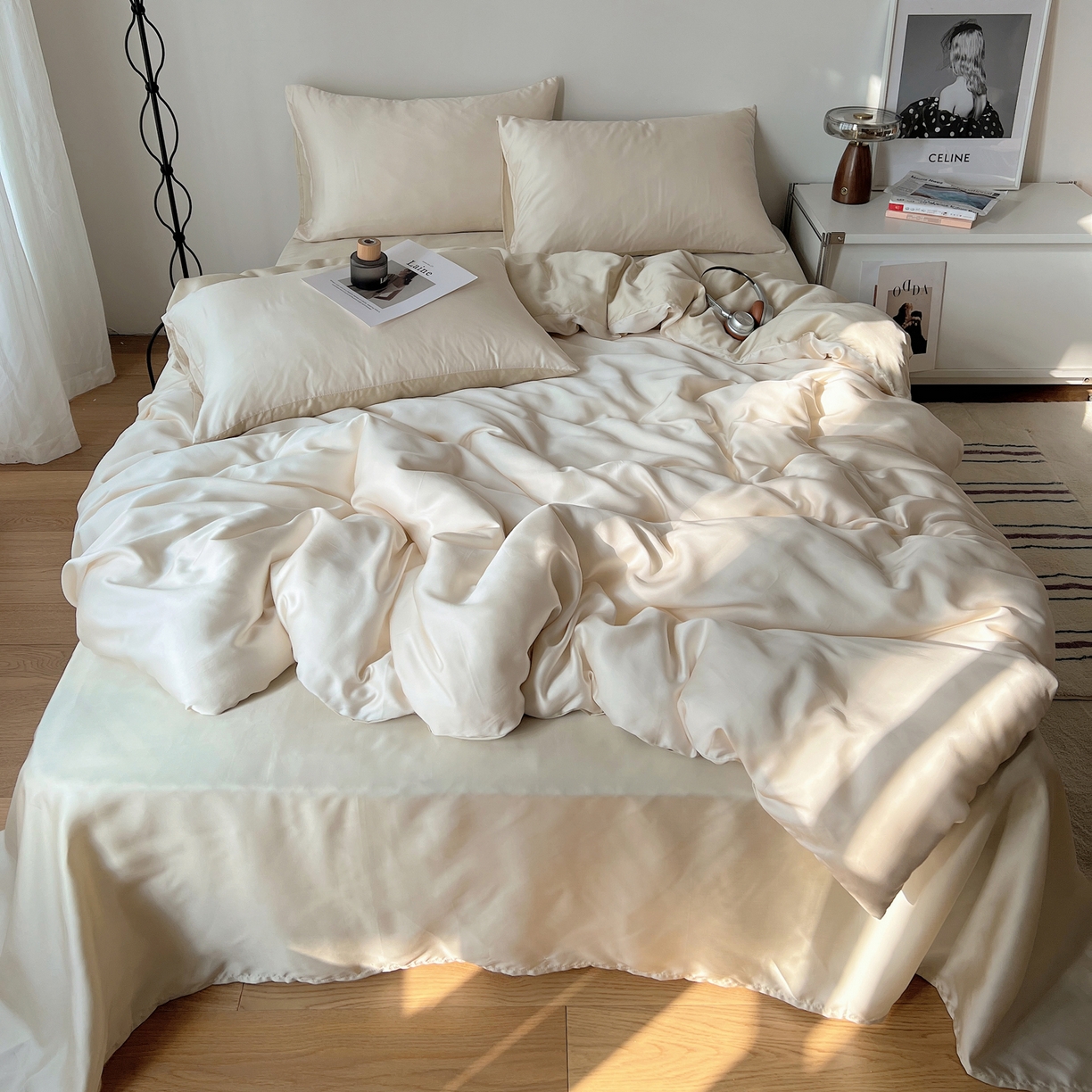 91家纺网 家纺一手货源 找家纺 悦织湾家纺 2026新款亲肤舒适冰丝四件套夏秋季凉爽透气纯色双拼床上用品学生宿舍单双人三四件套 柔白月光