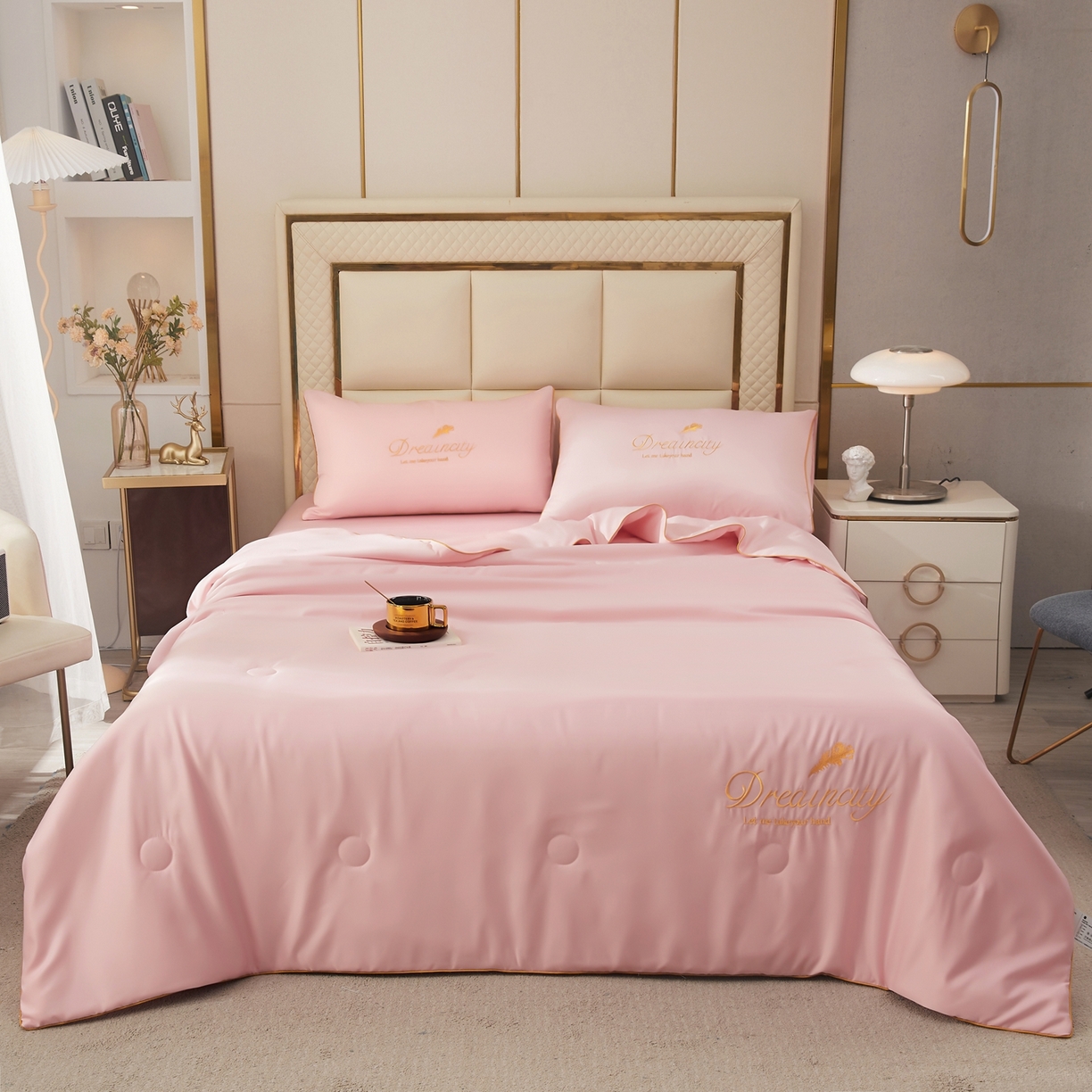 91家纺网 家纺一手货源 找家纺 好尚居 2026新款水洗真丝刺绣夏被被子被芯四件套 粉玉